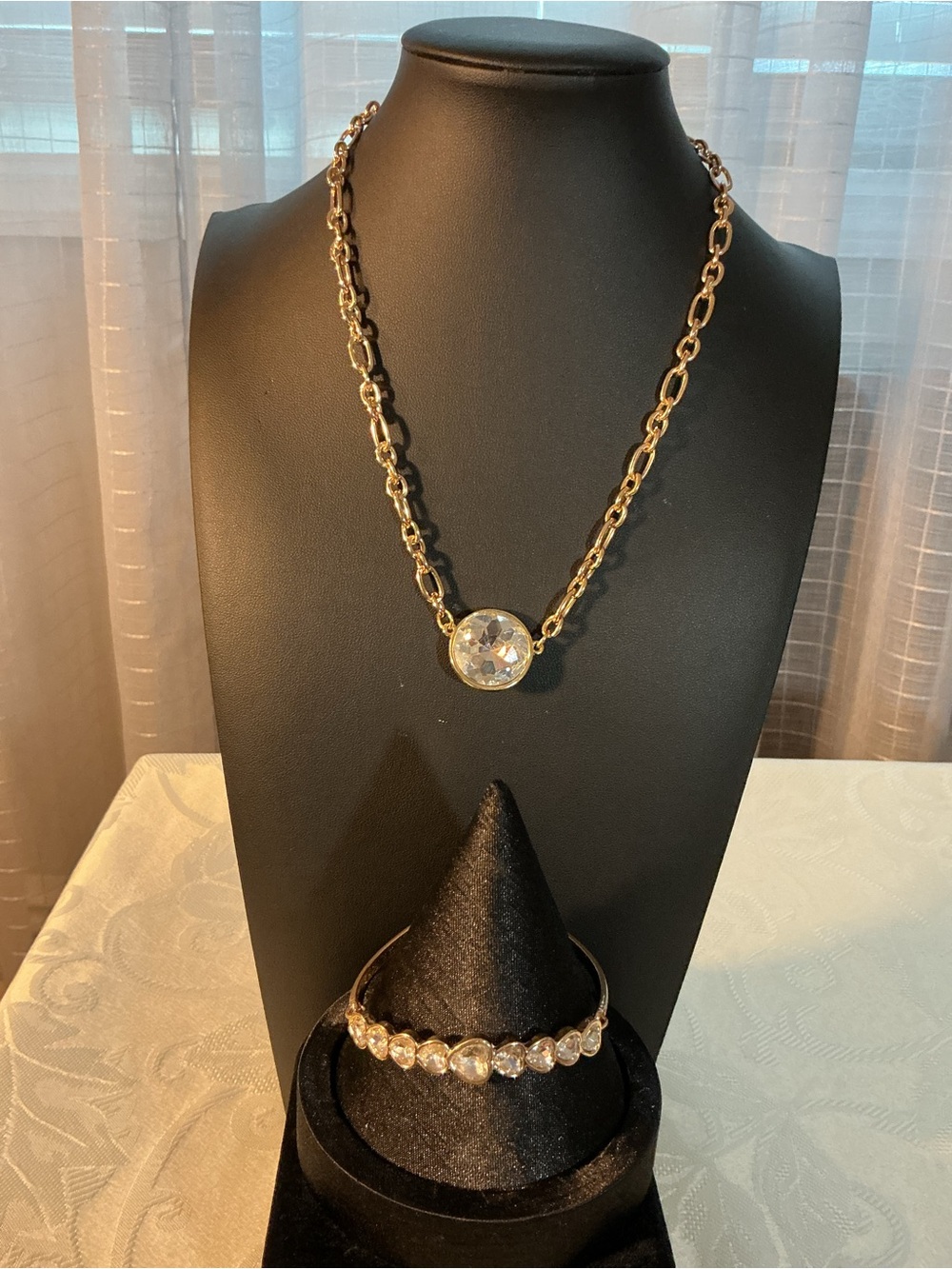Large Solitaire Crystal Bezel & Crystal Heart Shaped Gold Tone Necklace & Bracel